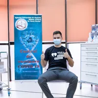 Eduard Novak, ministrul Tineretului şi Sportului, s-a vaccinat miercuri/FOTO: Facebook