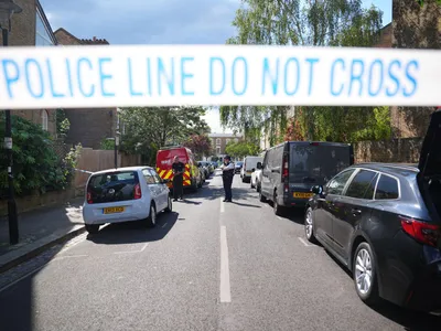 Un român, al doilea bărbat inculpat în cazul incendierii casei premierului britanic Keir Starmer - Foto: Profimedia Images
