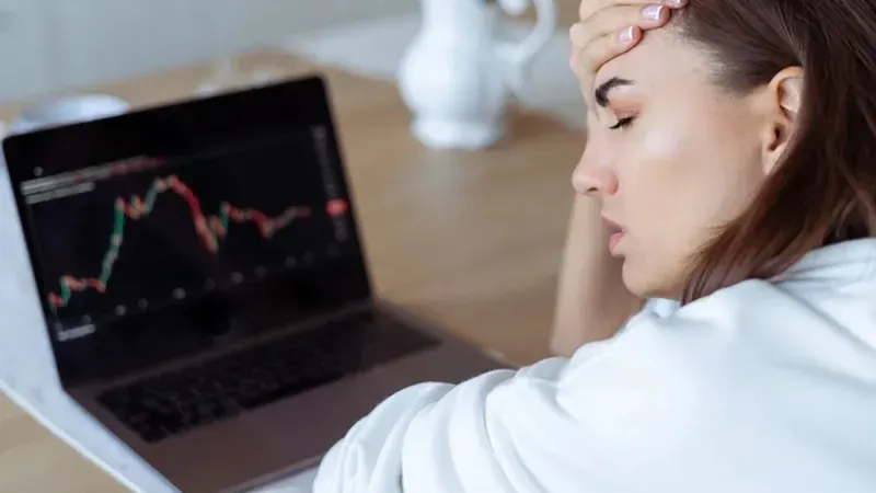 Fitch a menținut ratingul României, dar trage semnale de alarmă. Ce spune ministrul de Finanțe? - Foto: Freepik.com (Imagine cu rol ilustrativ)