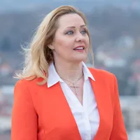 Elena Lasconi / ziarulprofit