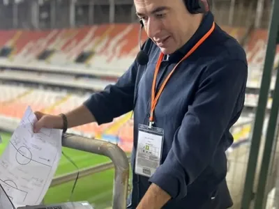 Comentatorul TV care a confudat echipele la Cupa Mondială a fost scos de pe post și chemat acasă