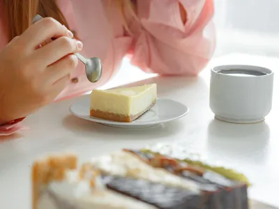 Cum să faci o pască de brânză fără aluat. Are gust de sărbătoare și nu se sfărâmă. O ții la rece în frigider - Foto: Freepik (Imagine cu rol ilustrativ)