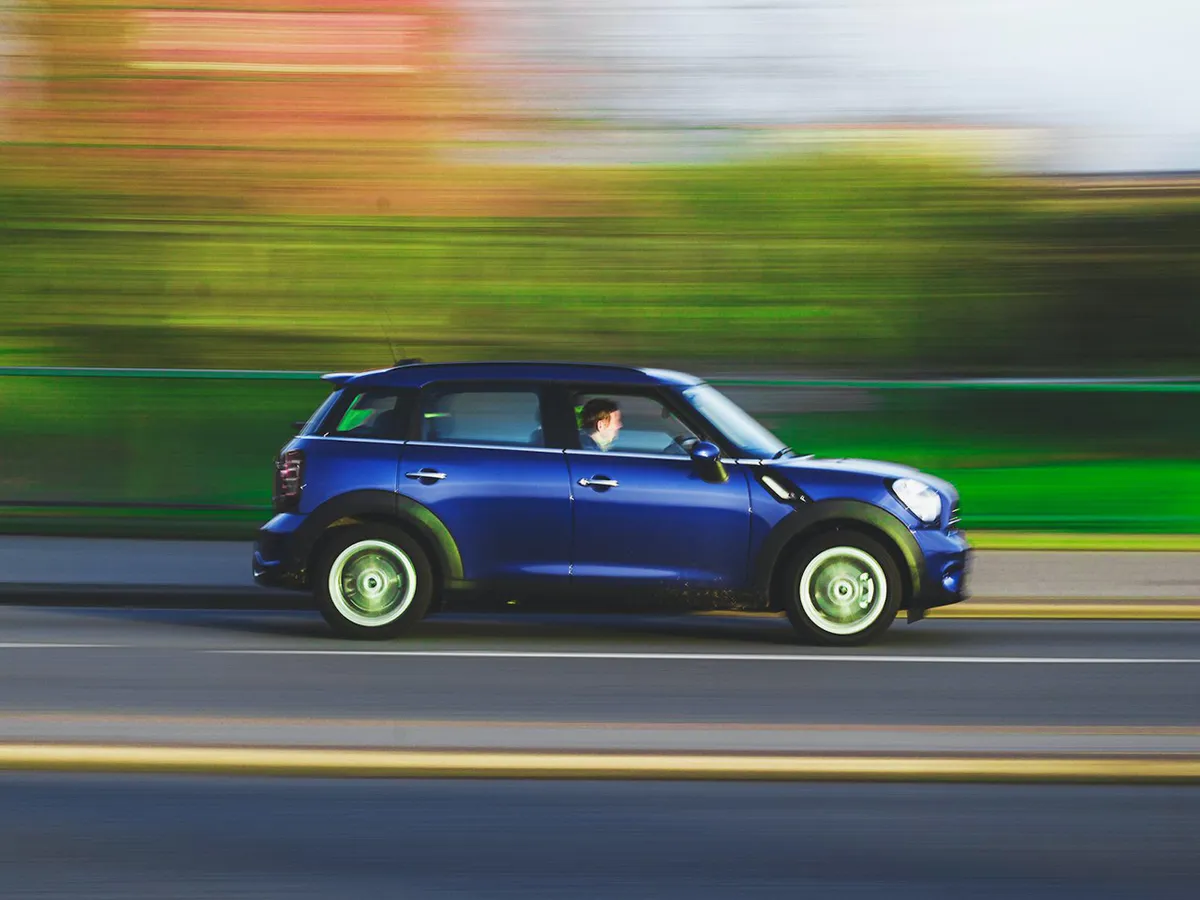Mergra cu 197 km/h- Foto: PEXELS PHOTOS