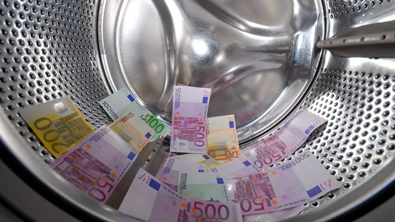 Noi reglementări, mai stricte, și în România, împotriva spălării banilor, inclusiv în pentru cripto? - Foto: Profimedia Images - Imagine cu rol ilustrativ