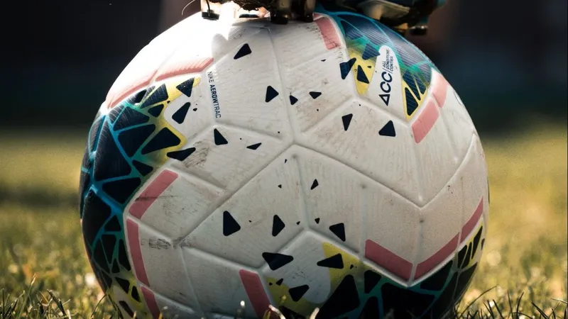 Cine e fotbalistul de națională/Connor Coynedorit de Newcastle - Foto: unsplash/