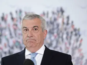 Pilotul Tăriceanu spune că a comunicat cu turnurile de control de la Otopeni și Băneasa după ce a decolat, ilegal, de la Strejnic - Foto: INQUAM PHOTOS/ Octav Ganea