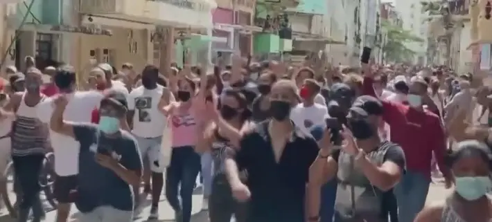 Cubanezii au protestat contra regimului de la Havana. FOTO: Captură video