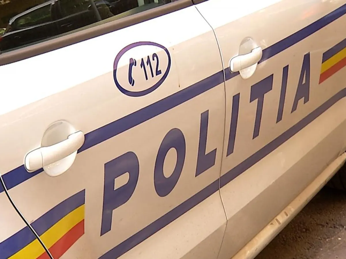 O tânără de 21 de ani a fost reținute după ce s-a dus la muncă. Era în probe de câteva zile - Foto: Arhiva