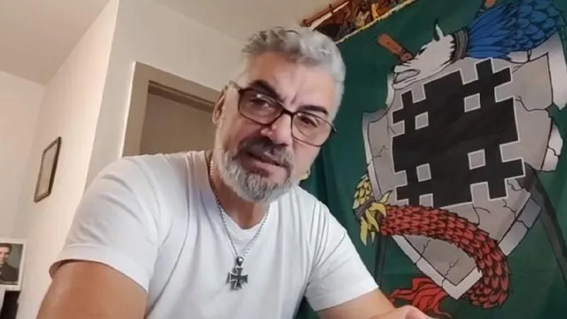 Extremistul Motocu, apropiat de Călin Georgescu, voia să ucidă judecători și politicieni - Foto: captură Facebook