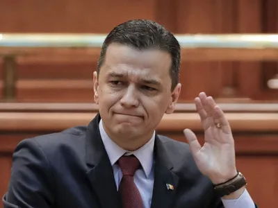 Sorin Grindeanu, pe când era vicepreşedinte PSD, în timpul unui discurs, la un scrutin de vot, în Parlament - Foto: Profimedia Images