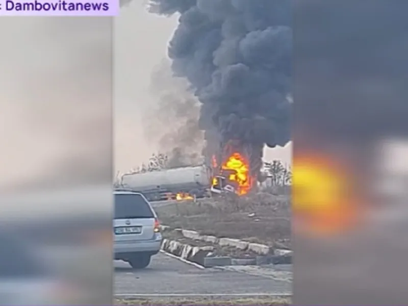 Accident cu două cisterne, în Dâmbovița. Una a luat foc. Este risc de explozie - Foto: Captură Digi 24