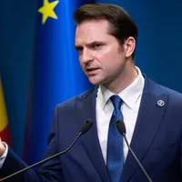 Sebastian Burduja spune că în România nu vom scăpa prea curând de dosarul cu şină - Foto: Facebook/ Sebastian Burduja