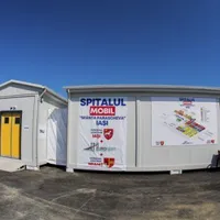 Corpul de control al primului-ministru verifică mai multe aspecte de la Spitalul mobil de la Leţcani. / FOTO: ziaruldeiasi.ro