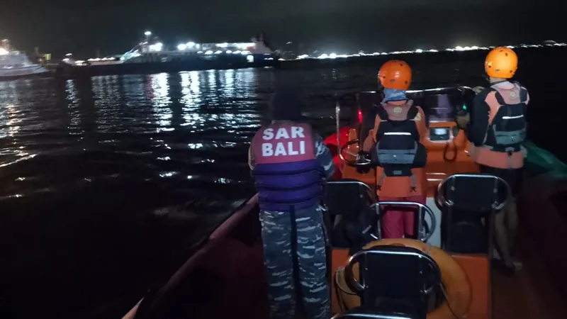 Tragedie în Indonezia. 4 morți și 38 de dispăruți după ce un feribot s-a scufundat în Bali - Foto: Profimedia images