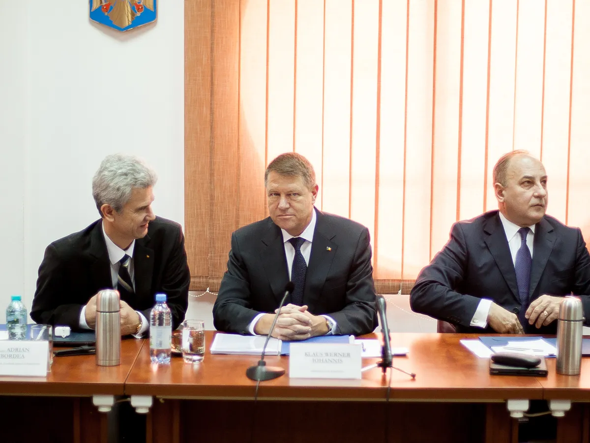 Judecatorul Adrian Bordea, presedintele CSM, presedintele Klaus Iohannis si vicepresedintele CSM, procuror Gheorghe Muscalu în 2014 - Foto: INQUAM PHOTOS / Octav Ganea