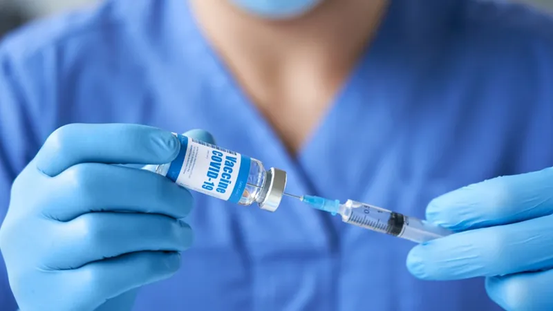 A fost depăşit pragul de 2 milioane persoane vaccinate complet/Foto: medlife