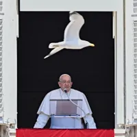 Papa Francisc demontează teoria conspirației ce-l dădea mort - Foto: Profimedia Images (imagine cu rol ilustrativ)