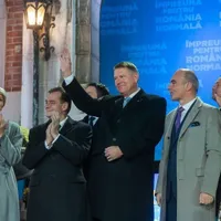 Klaus Iohannis a c\;igat ;i al doilea mandat de pre;edinte al României. Inquam Photos / Lavinia Cioaca