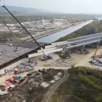 Cum merg lucrările pe cea mai așteptată autostradă din România. Încă 18 km, gata în 2024? - Foto: captură video