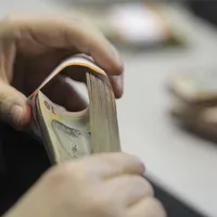 Cine sunt românii care plătesc un impozit mai mic pe salariu? Ce condiţii trebuie îndeplinite? - Foto: INQUAM PHOTOS / Octav Ganea
