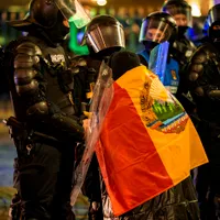 Susținătorii lui Călin Georgescu se strâng, din nou, în față la BEC. Centrul Capitalei, de evitat - Foto: Profimedia images