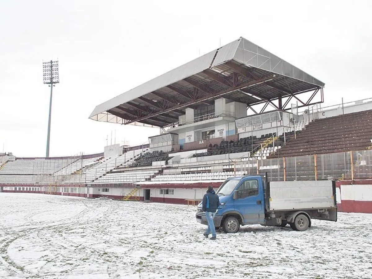Vechiul stadion al Rapidului nici măcar nu a fost demolat