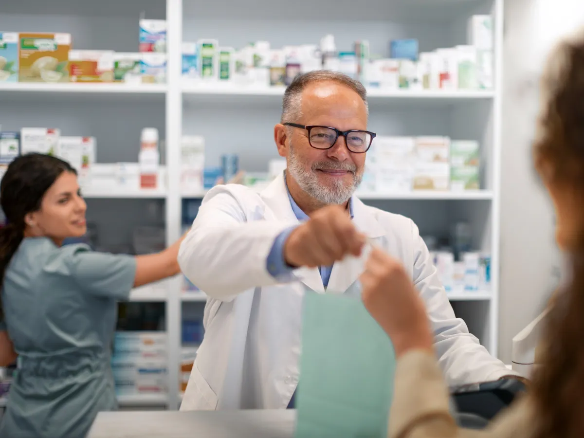 Medicamentele și îngrijirea medicală vor deveni mai scumpe. Ce schimbări îi așteaptă pe pacienți? Foto: Freepik (fotografie cu caracter ilustrativ)