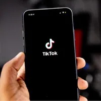 Casa Albă elimină TikTok de pe dispozitivele federale - Foto: unsplash.com