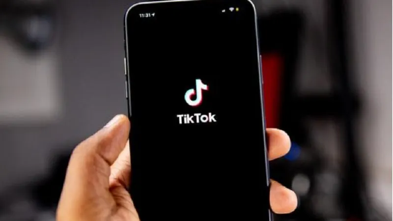 Casa Albă elimină TikTok de pe dispozitivele federale - Foto: unsplash.com