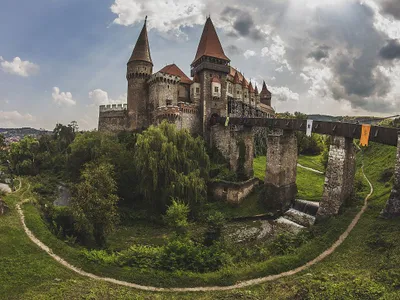 Casteul Corvinilor sau Castelul Huniazilor, un loc încărcat cu istorie - Foto: Wikipedia/Carcea Daniel/CC BY-SA 3.0 ro