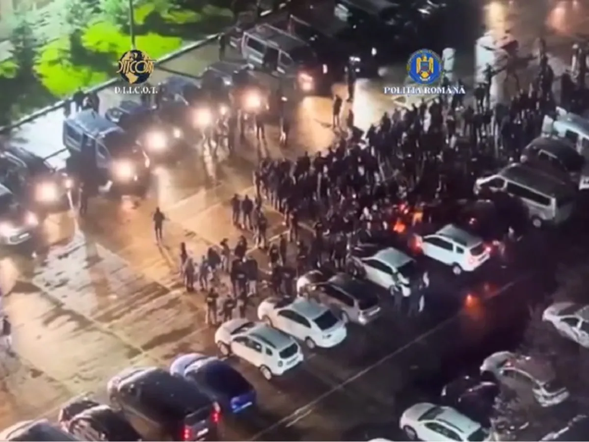 Percheziții - Foto: Captură Poliția - Diicot