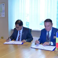 Memorandumul a fost semnat de către secretarul general al CCIR, Ovidiu Silaghi, și președintele Camerei Economice Europene – Nepal și consulul onorific al României în Nepal,. Narayan Bajaj Foto: NWR