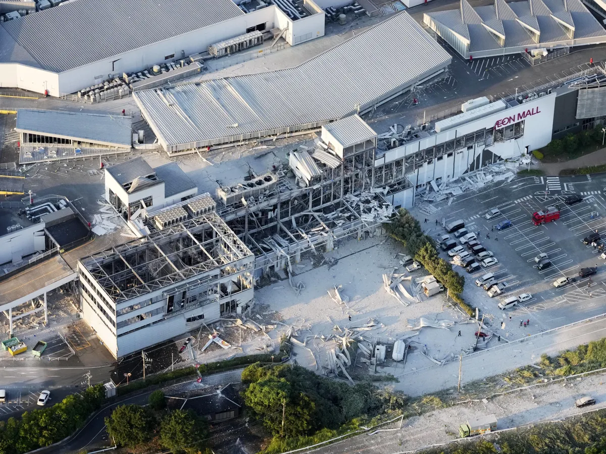 Mall prăbușit în Japonia - Foto: Profimedia Images