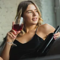 Cum distingi vinul făcut din struguri de cel falsificat - Foto: Freepik (Imagine cu rol ilustrativ)