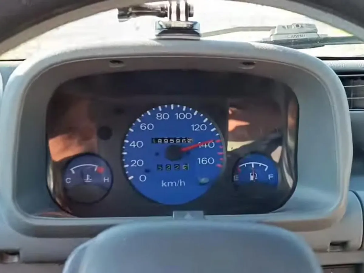 Aventura românului cu Tico în Creta: 4.200 km, GPL fără număr, a mers și cu 140 km/h - Foto: captură video