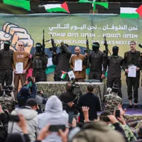După o lungă teroare, 3 ostatici eliberați de Hamas: Trupuri slăbite, chipuri devastate de suferință: FOTO - Profimedia(imagine cu rol ilustrativ)