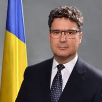 Remus Pricopie: De doi ani, Geoană şi AUR folosesc manipularea prin sondaje - Foto: Facebook/Remus Pricopie