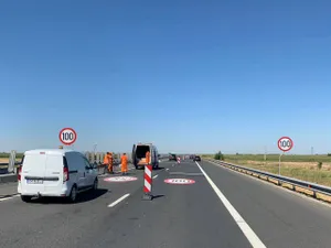 Viteza maximă pe autostradă, limitată la 100 km/h. / Foto: DRDP Timişoara