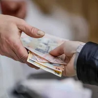 Cine sunt românii care vor avea o creștere a veniturilor cu 14% din aprilie? Despre ce sume e vorba? - Foto: INQAUM PHOTOS / Octav Ganea