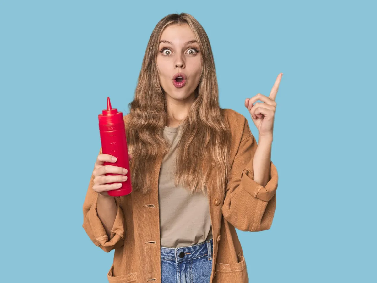 Un truc acid în bucătărie. Motivul pentru care gospodinele toarnă ketchup în chiuvetă