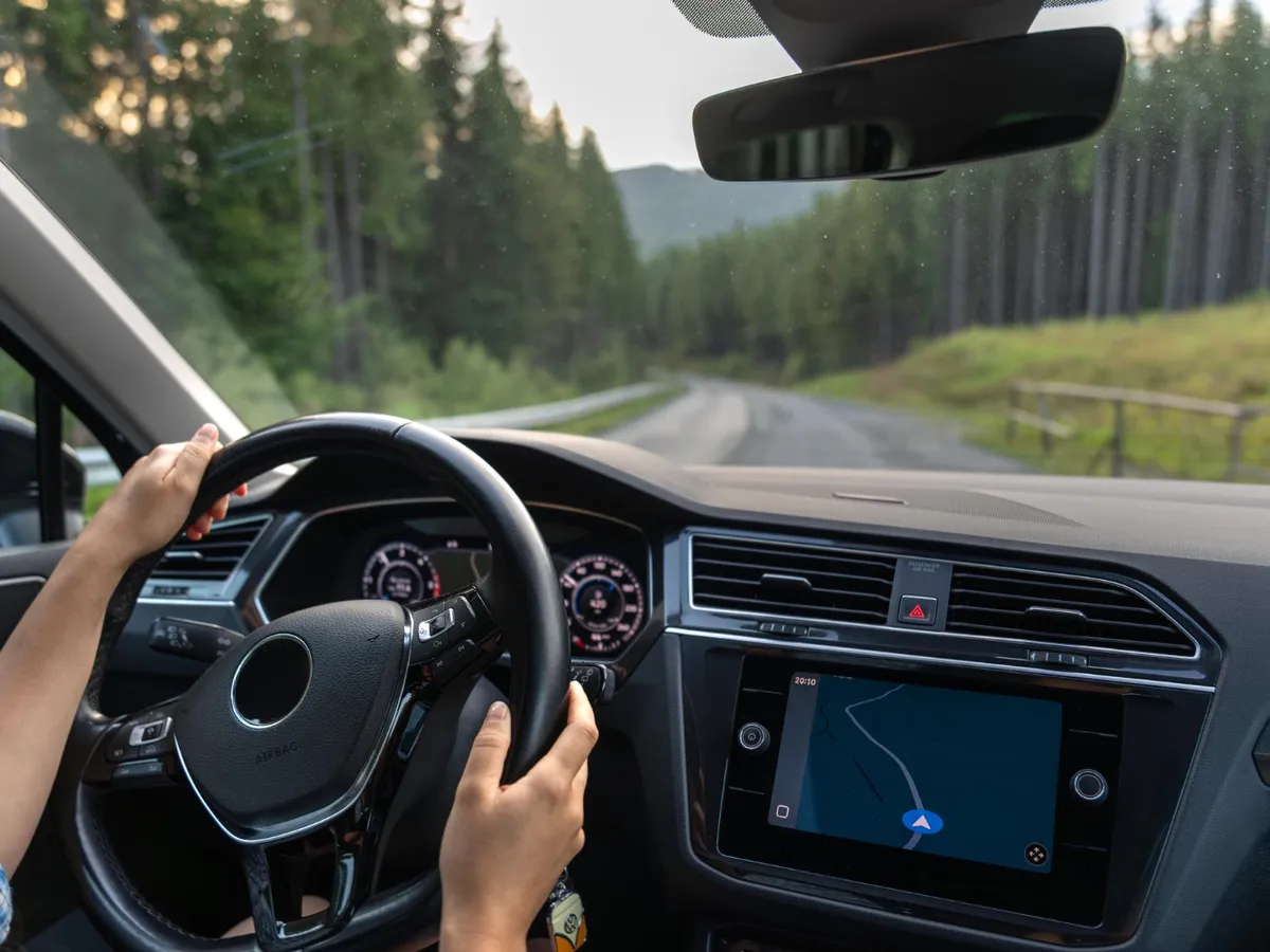 Butonul „A” din mașină: funcția ignorată care te ajută să economisești bani. Ce trebuie să știe șoferii