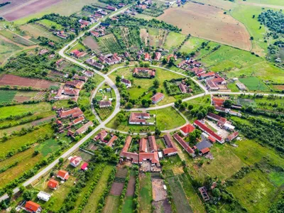 Povestea satului rotund, unic în România! Casele ar avea aceeași înălțime, e denumit după o contesă - Foto: Profimedia Images