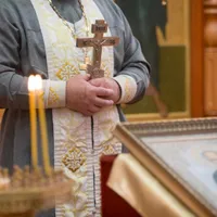 Un preot a băgat la păcănele banii împrumutați de la enoriași. Ce explicație le-a dat oamenilor Foto: Observator (fotografie cu caracter ilustrativ)
