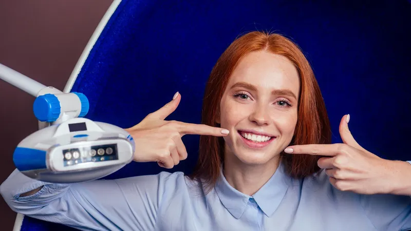 Dinți albi în 3 zile! Transformă-ți zâmbetul înainte de evenimente importante cu albirea dentară profesională Foto: freepik.com