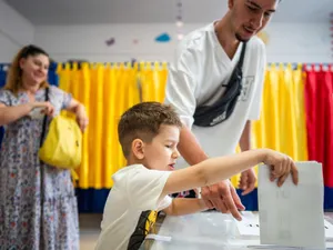 VIDEO Alegeri prezidențiale 2025, turul 1: Generația Z are pretenții mari de la politicieni. Numărul tinerilor care merg la vot, în cre