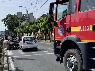 Un șofer de 76 de ani a spulberat o tânără de 17 ani pe trecerea de pietoni - Foto: IPJ Timiș