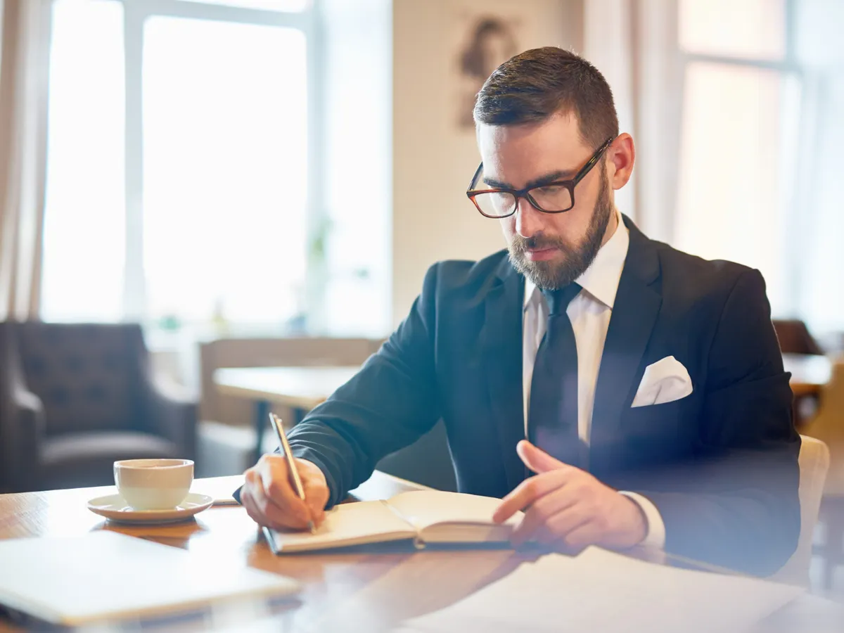 Bătălia pentru pensiile speciale. Magistrații nu renunță la salariile imense, ignorând criticile ONG-urilor