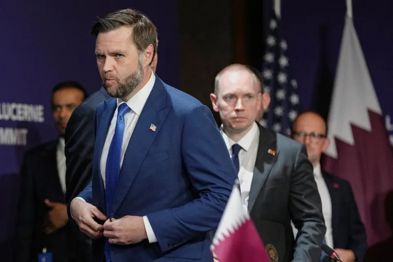 Negocierile SUA-Iran, conduse de JD Vance, au &icirc;nceput &icirc;n Elveția -  Foto: Profimedia Images (imagine cu  rol ilustrativ)