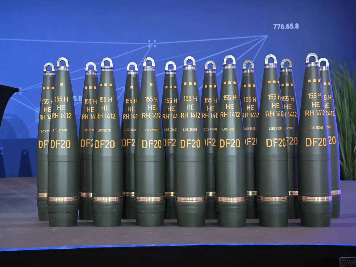 Contract de 1.000.000.000 € pentru producția de praf de pușcă și obuze 155mm în Bulgaria