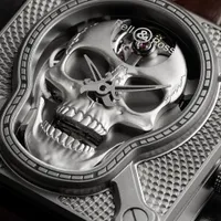 Producția lui BR 01 Laughing Skull este limitată la 500 de bucăți